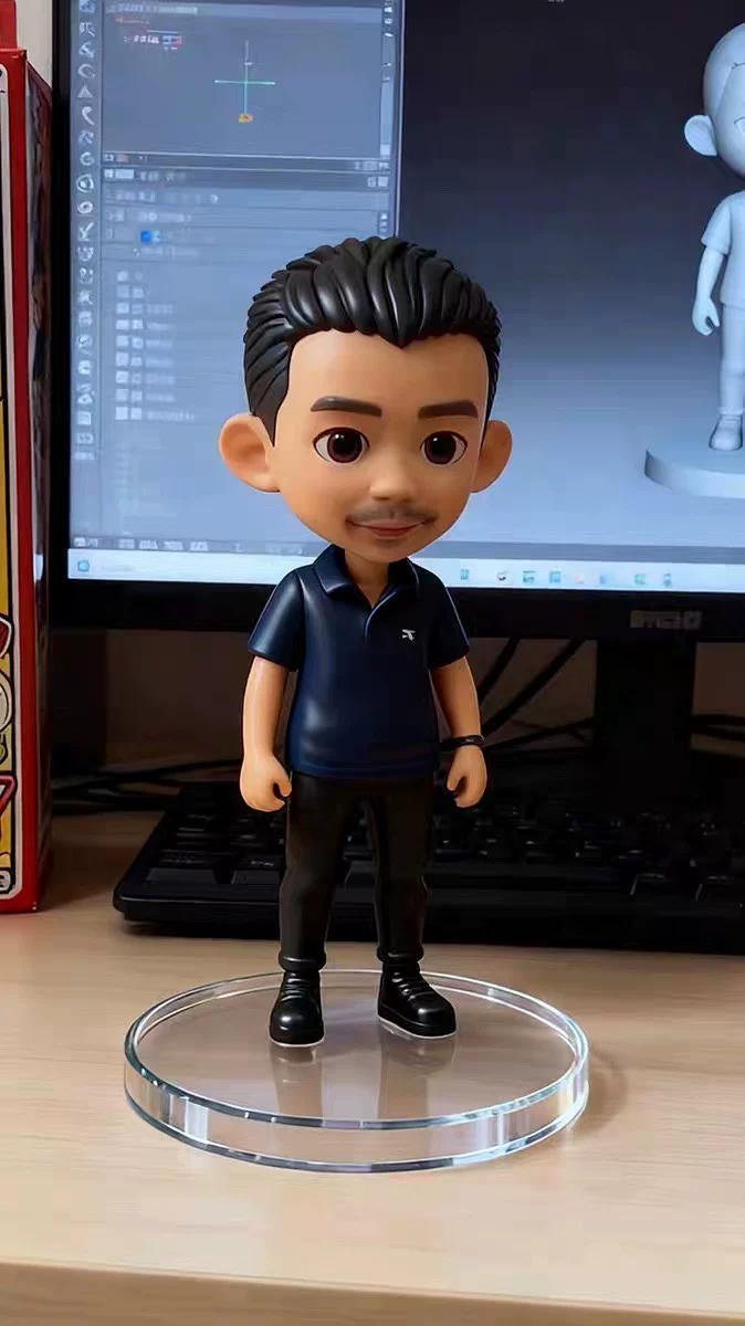 Custom Minime Figure photo review